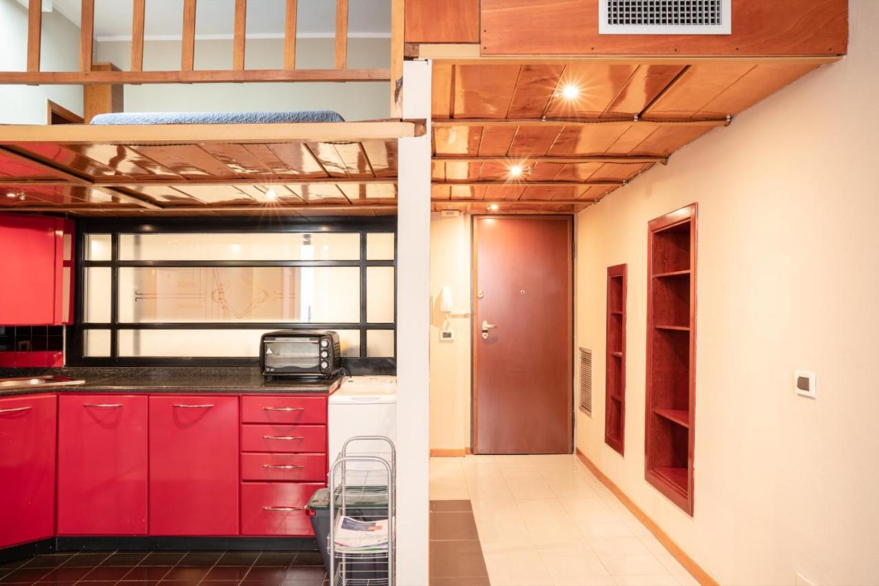 شقة Corso Vittorio Rustic Loft كالياري المظهر الخارجي الصورة