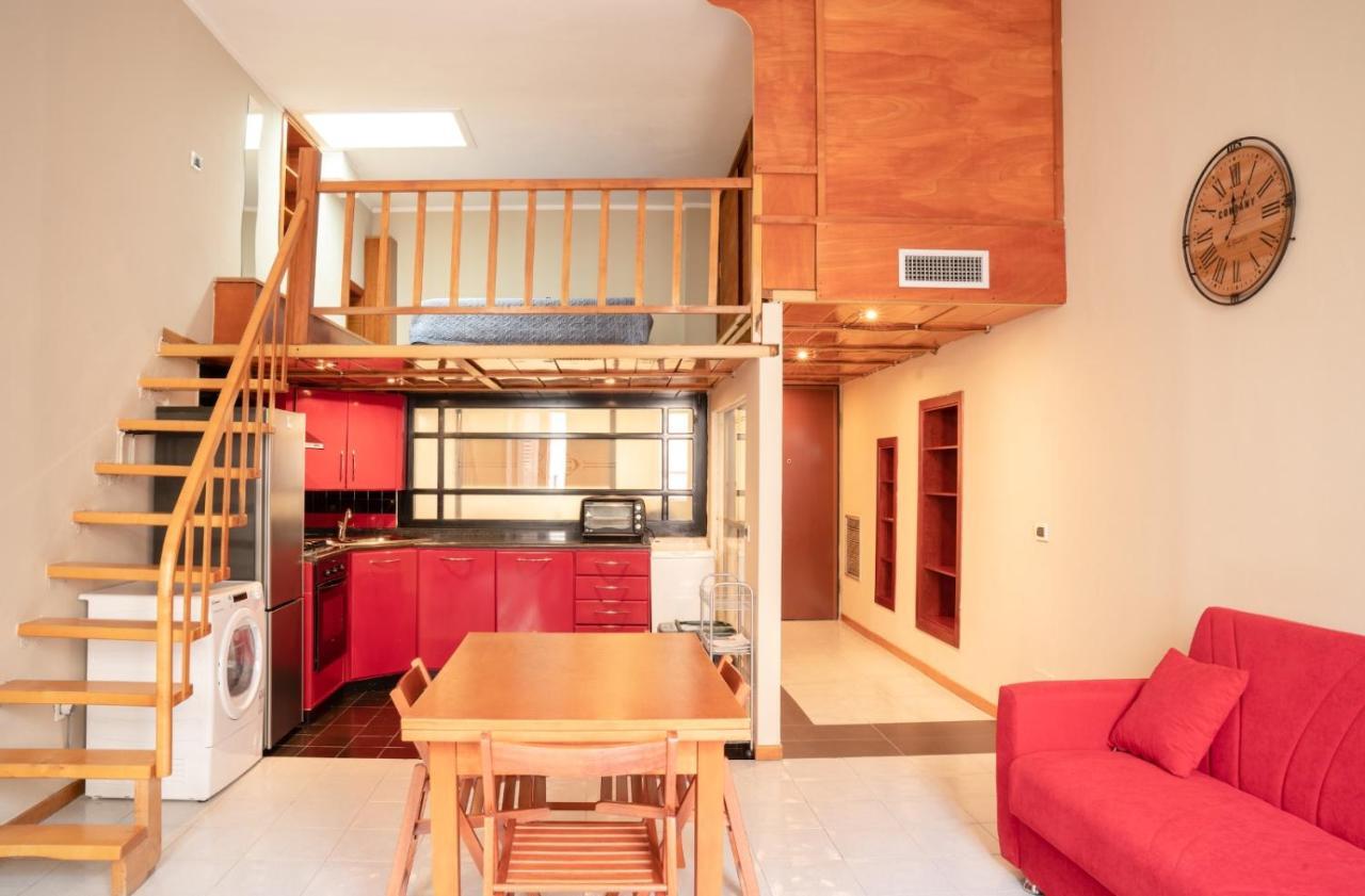 شقة Corso Vittorio Rustic Loft كالياري المظهر الخارجي الصورة